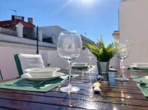 GATU PREMIUM La Casa del Arco con wifi, aire acc, terraza Sólo familias o grupos de mayores de 25 años